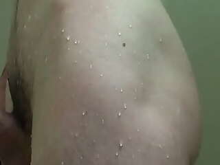 Hot twink jacks and cums respecting shower.