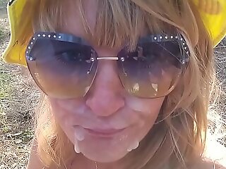 Oddball Selfie - Quick fuck in the forest. Blowjob, Irritant Licking, Doggystyle, Cum on face. Outdoor sex