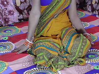 Indian Anita bhabhi fucking in yellow saree – desi chudai