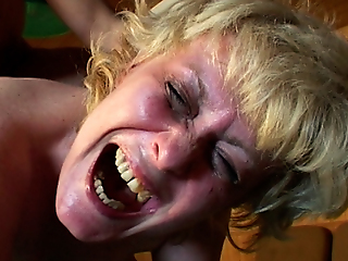 Nymphomaniac granny screams with happiness to be fucked often