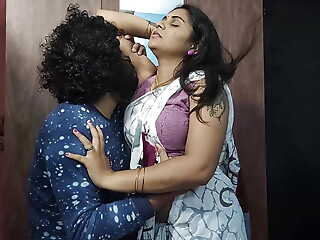 Vaishnavy together with Sharun Raj hot saree romance part 2, Shawl lick romance with lip lock together with boobs press, Mallu couple hot boobs shake up