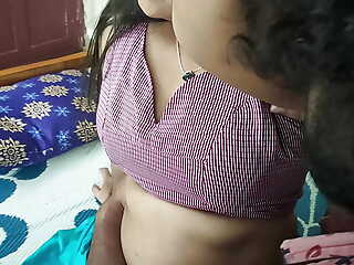 Saree removal and hot romance with sex by Vaishnavy and Sharun Raj, Mallu couple hot saree removal romance and doing sex