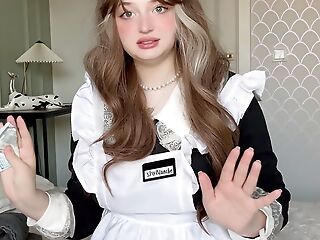 Teen part-time sexy Maid possessions smelly on light into b berate camera in hotel. Dripping sopping pussy for extra tip